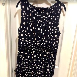 Women’s dress size 12